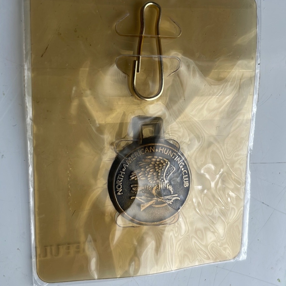 North American hunting club zip zipper pull bronze